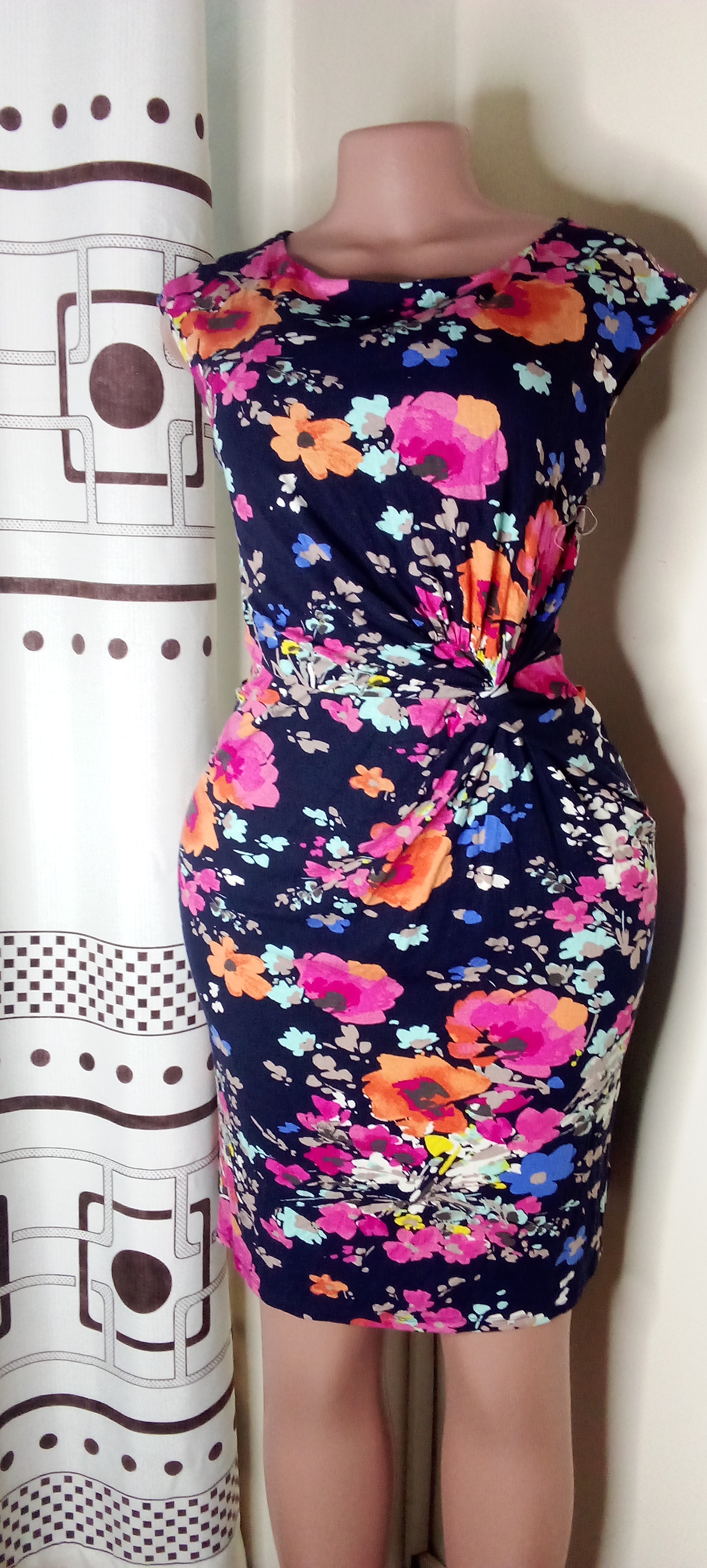 Isha collection  logo