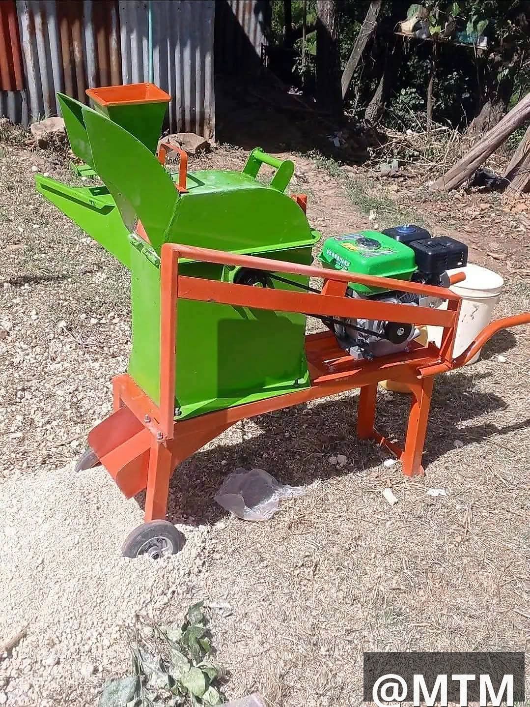 multi-purpose feed chopper 