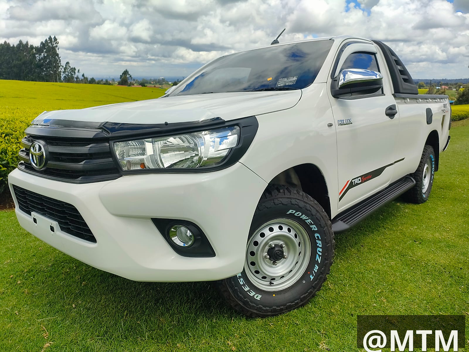 toyota hilux revo