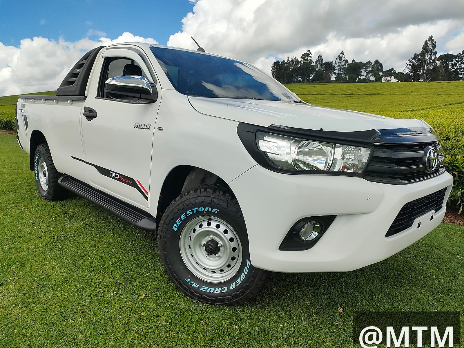 toyota hilux revo