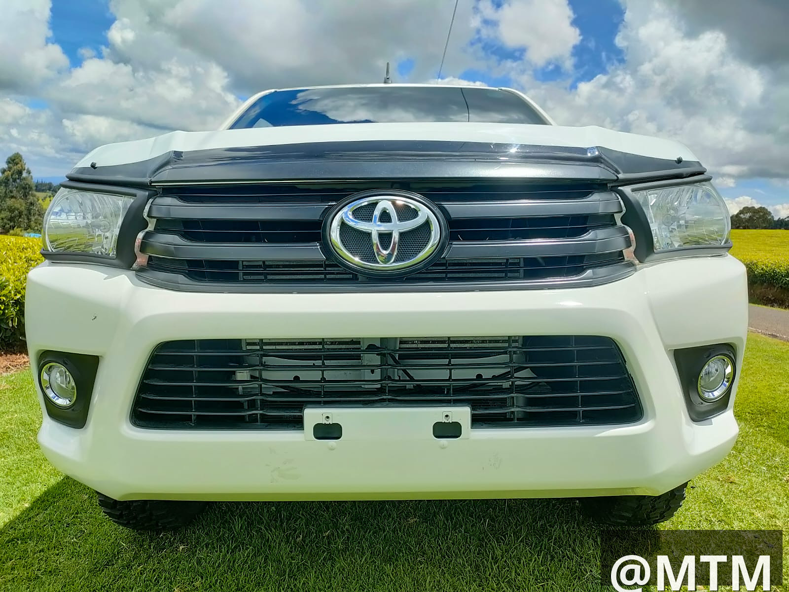 toyota hilux revo