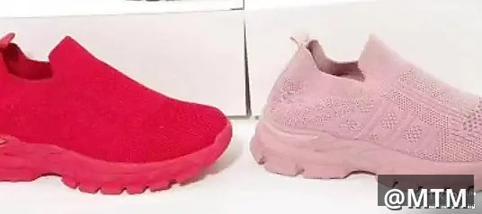 UNISEX SNEAKERS 