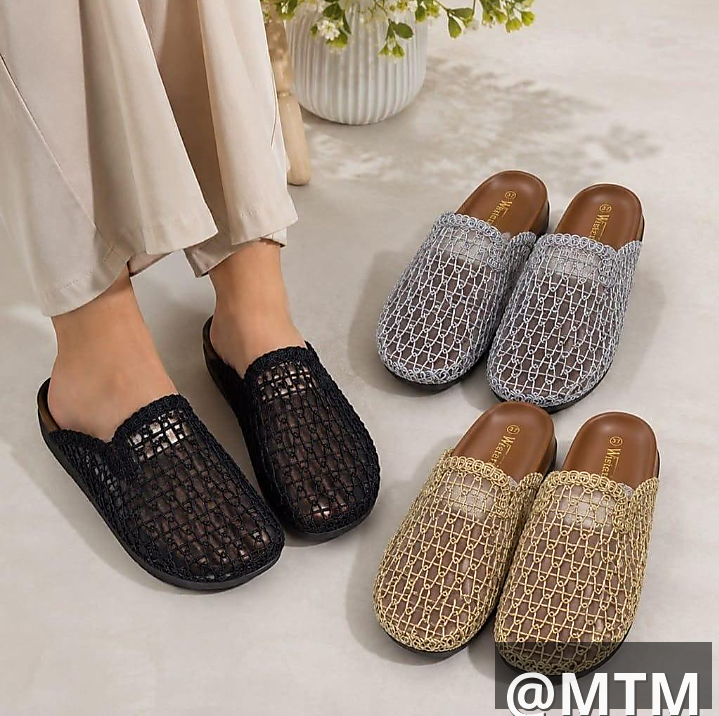 LADIES SHOES 