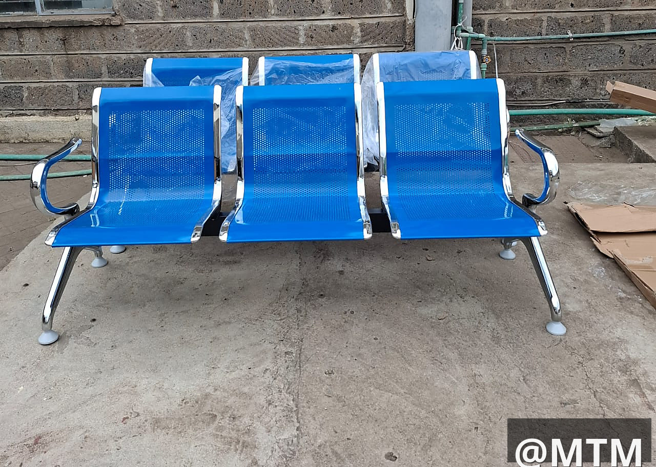 waiting chair 