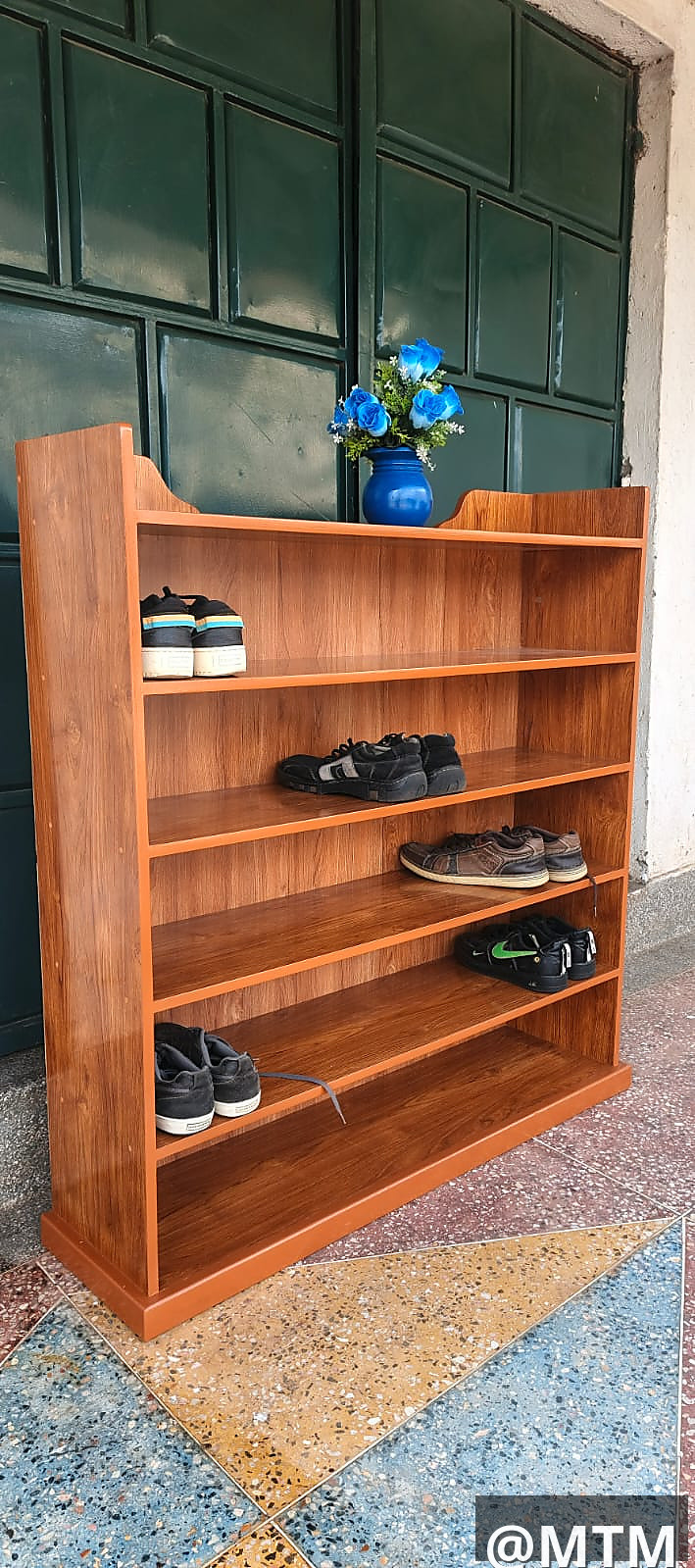 shoe rack 