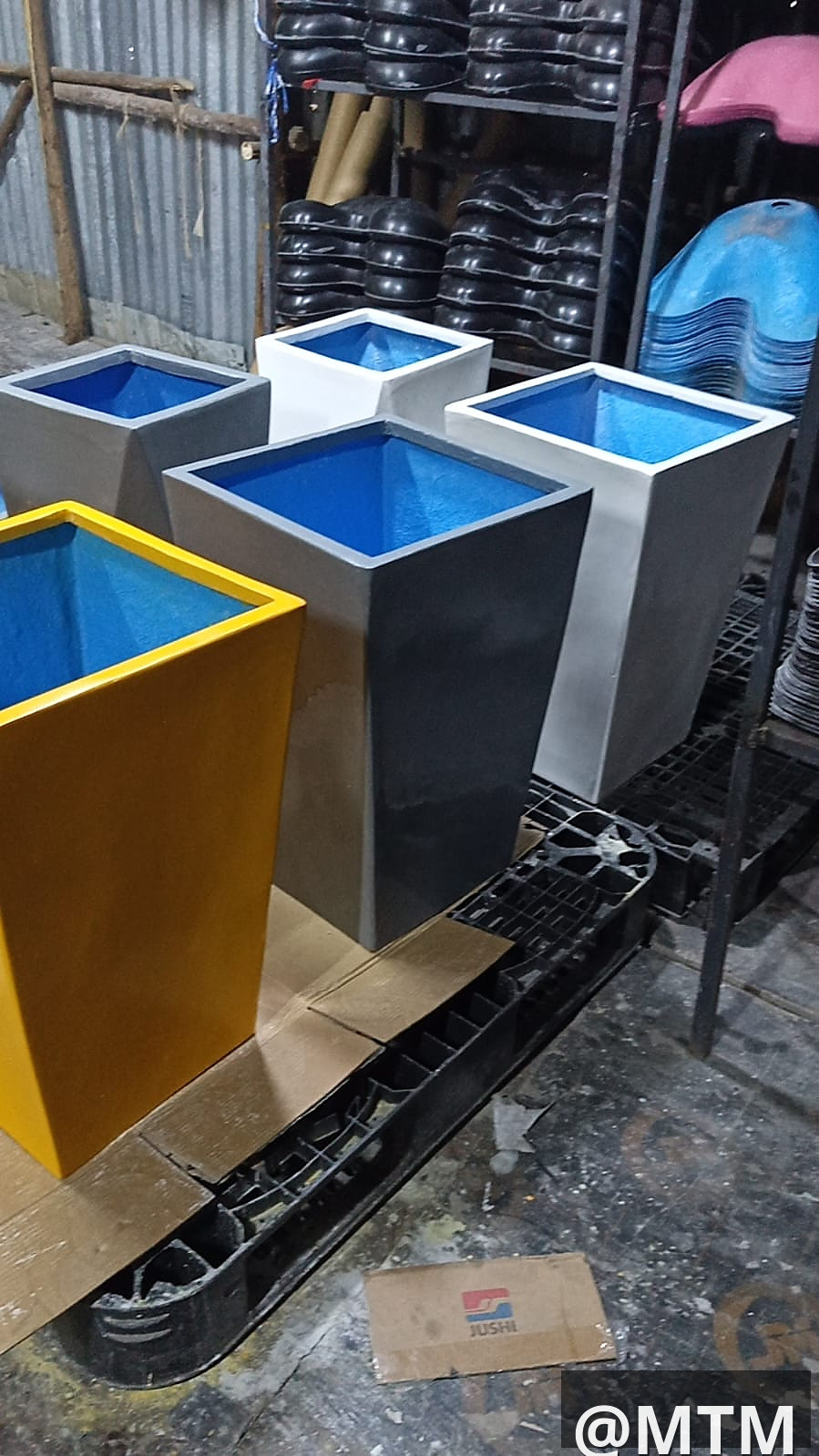 saloon sinks,Lab sinks and flower pots 