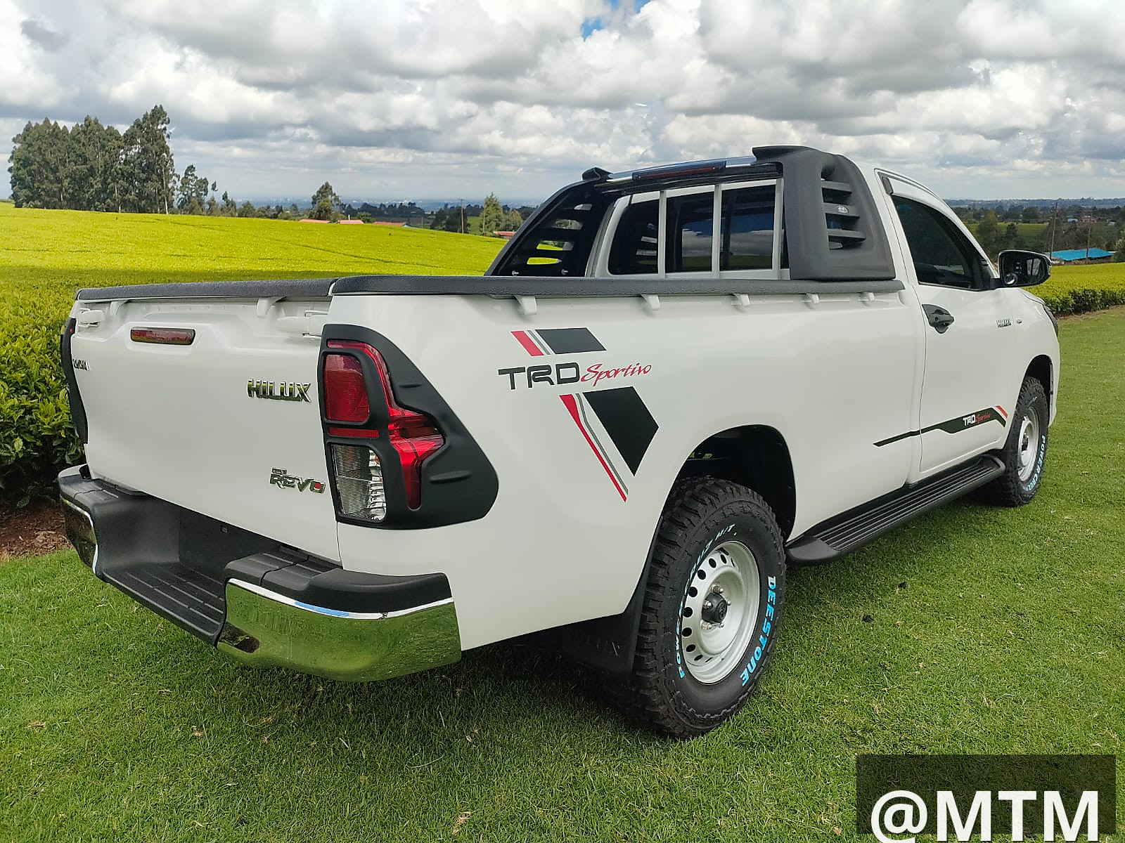 Toyota Hilux Revo 