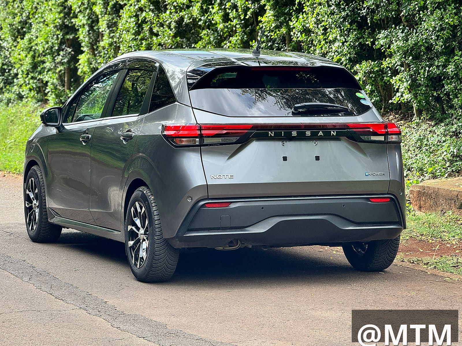 Nissan Note e-13