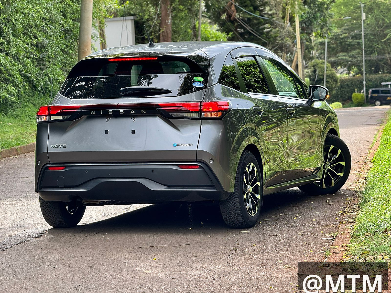 Nissan Note e-13