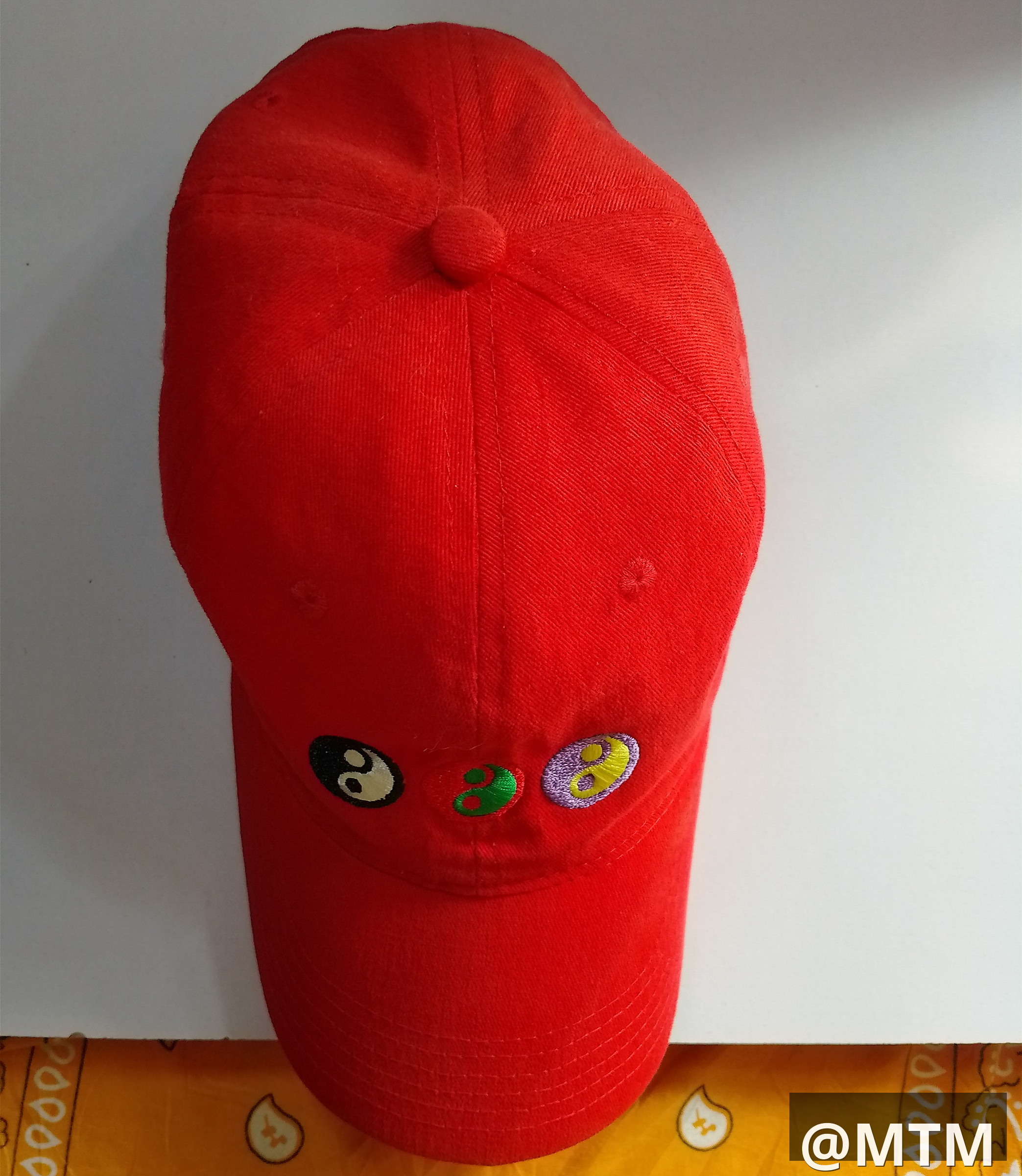 baseball caps