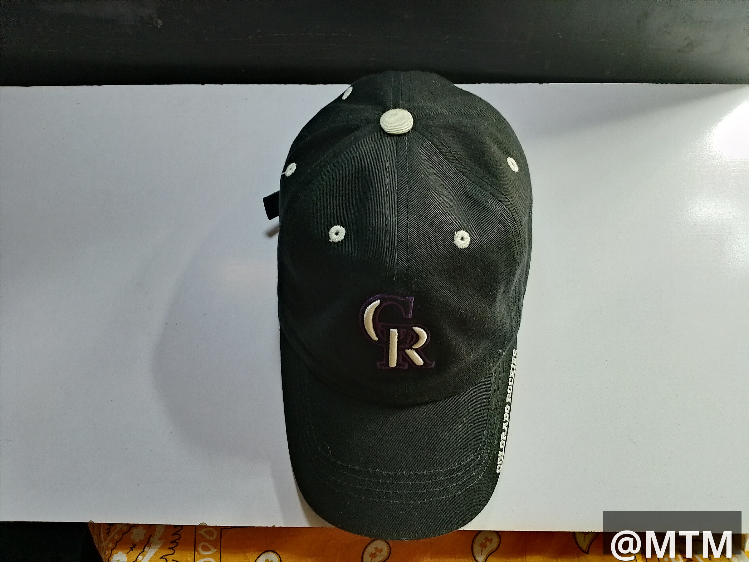 baseball caps