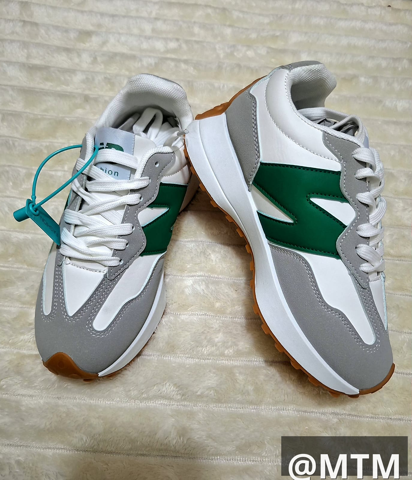 New balance 327