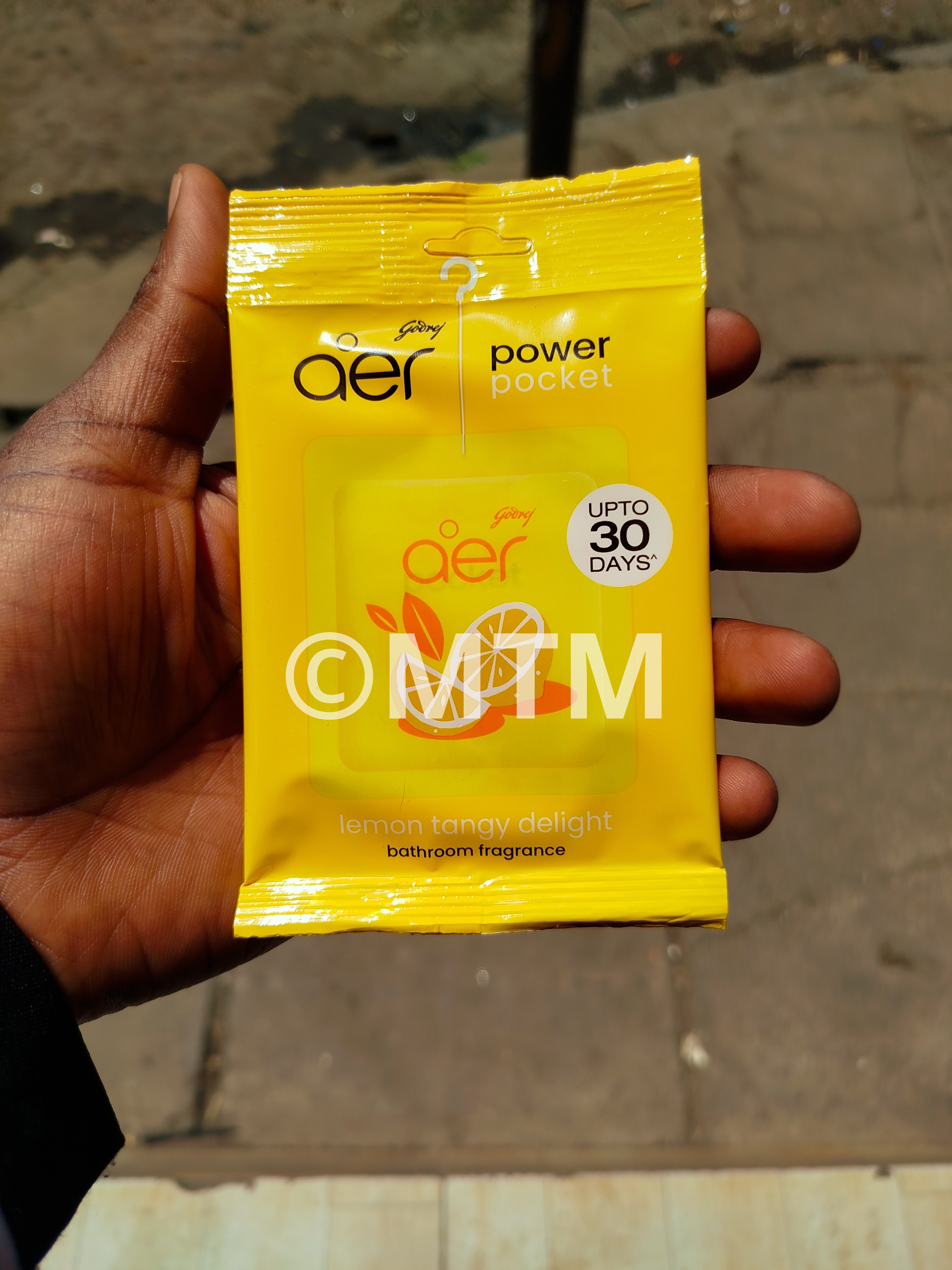 Godrej aer Power Pocket (Lemon Tangy Delight)!