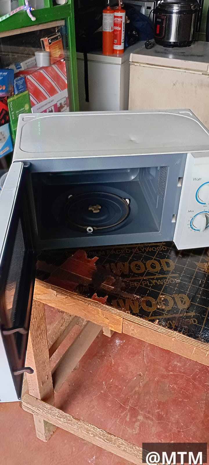 microwaves 