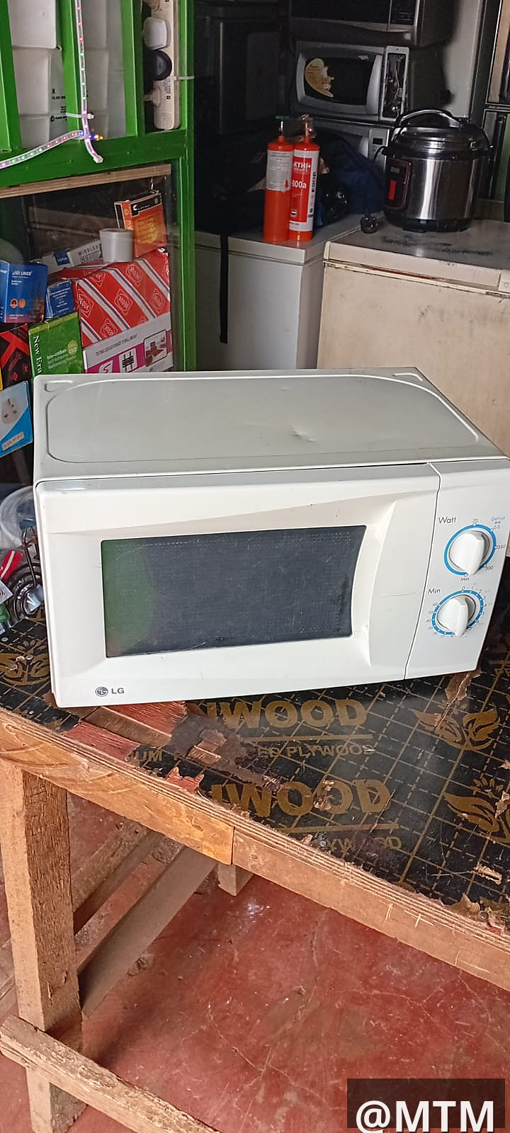 microwaves 