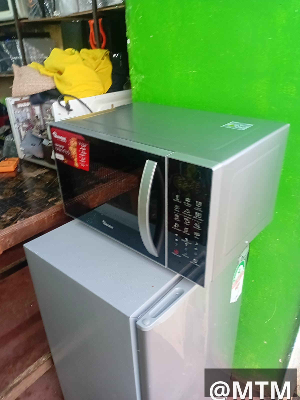 microwaves 