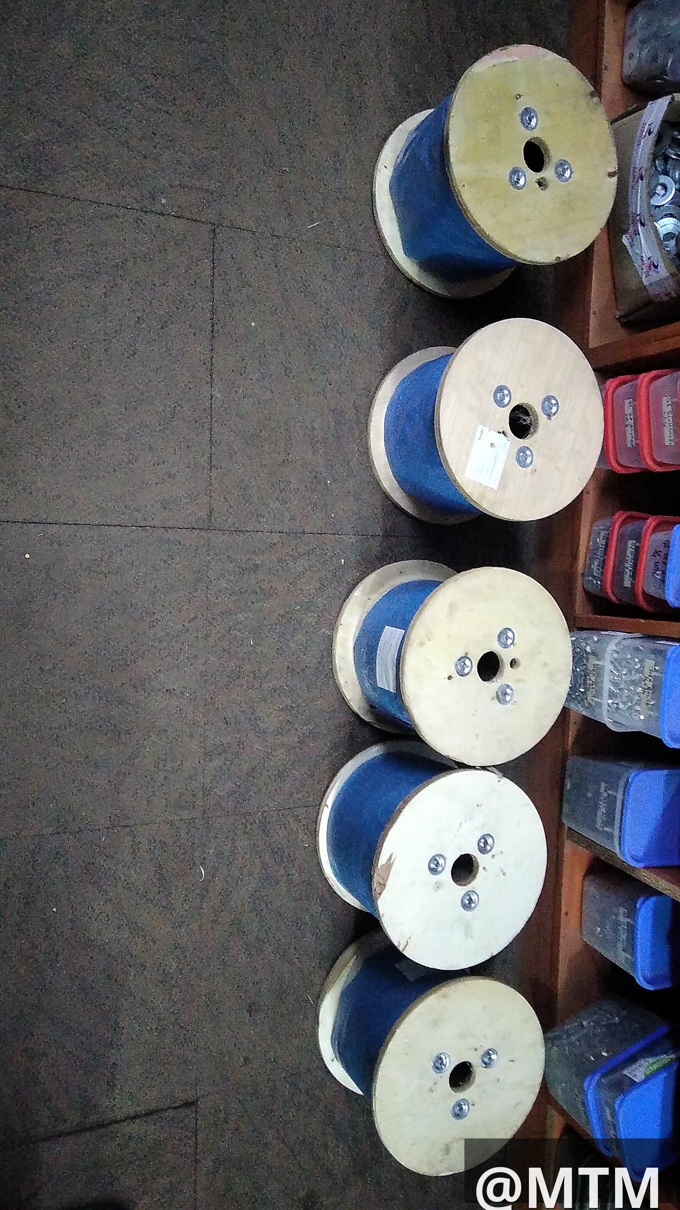 Galvanized, steelcore wirerope