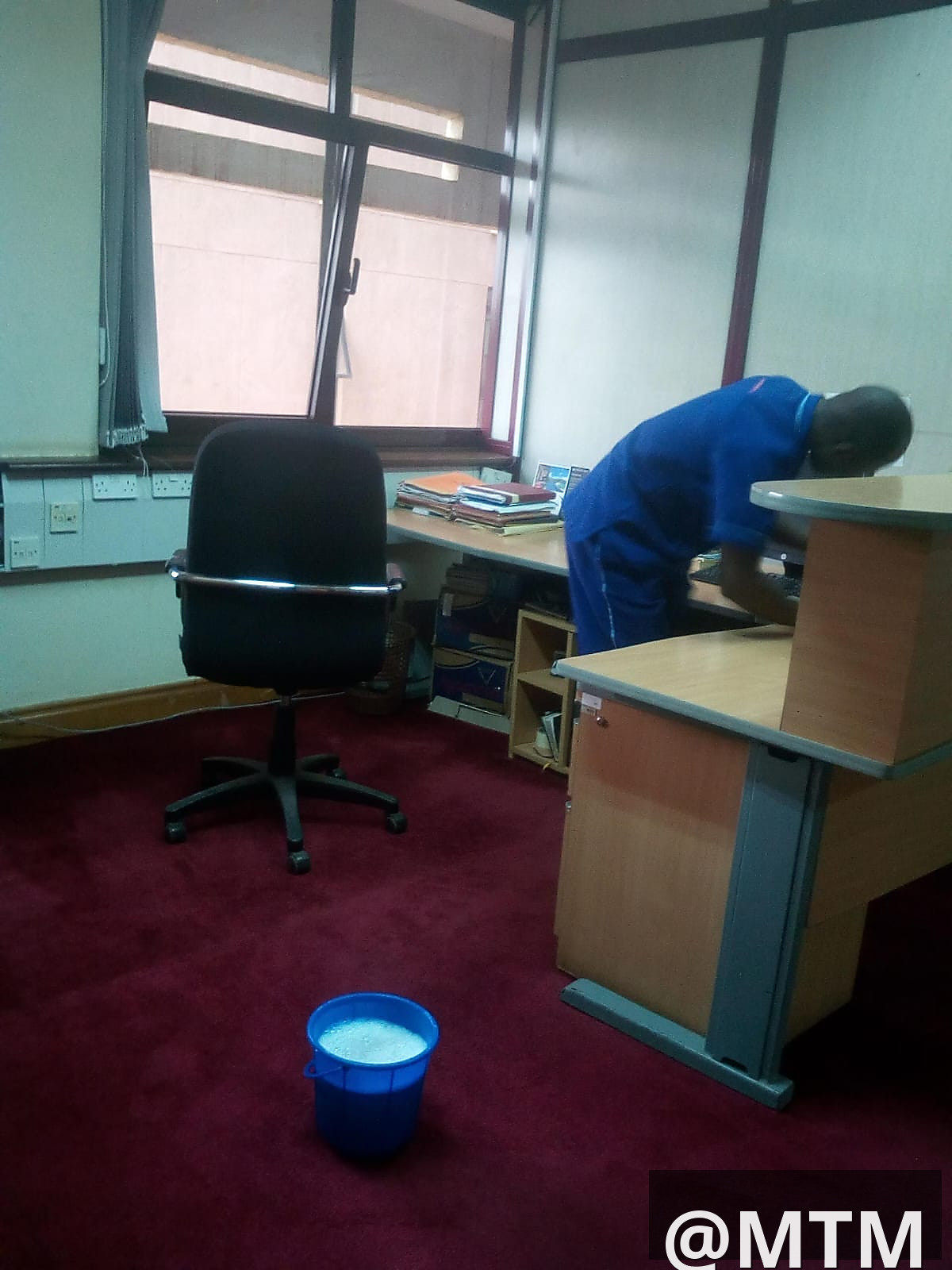 commercial cleaning services 