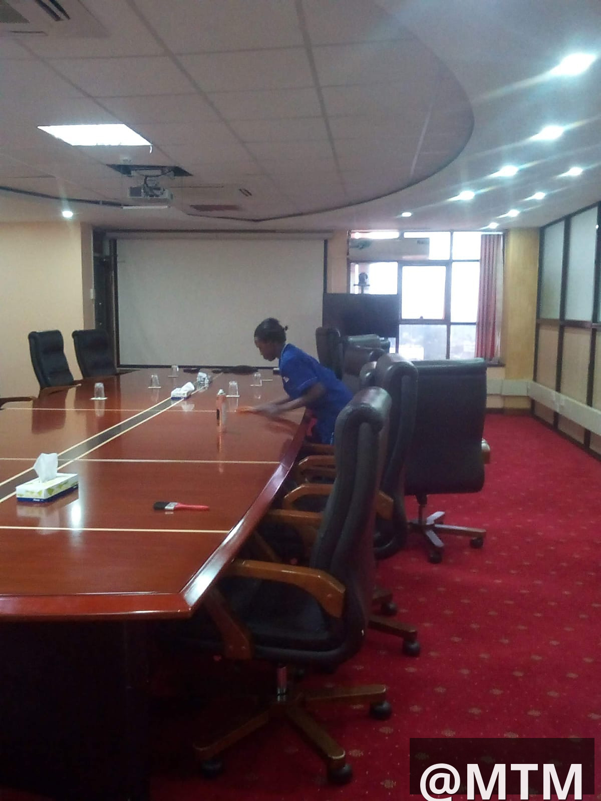 commercial cleaning services 