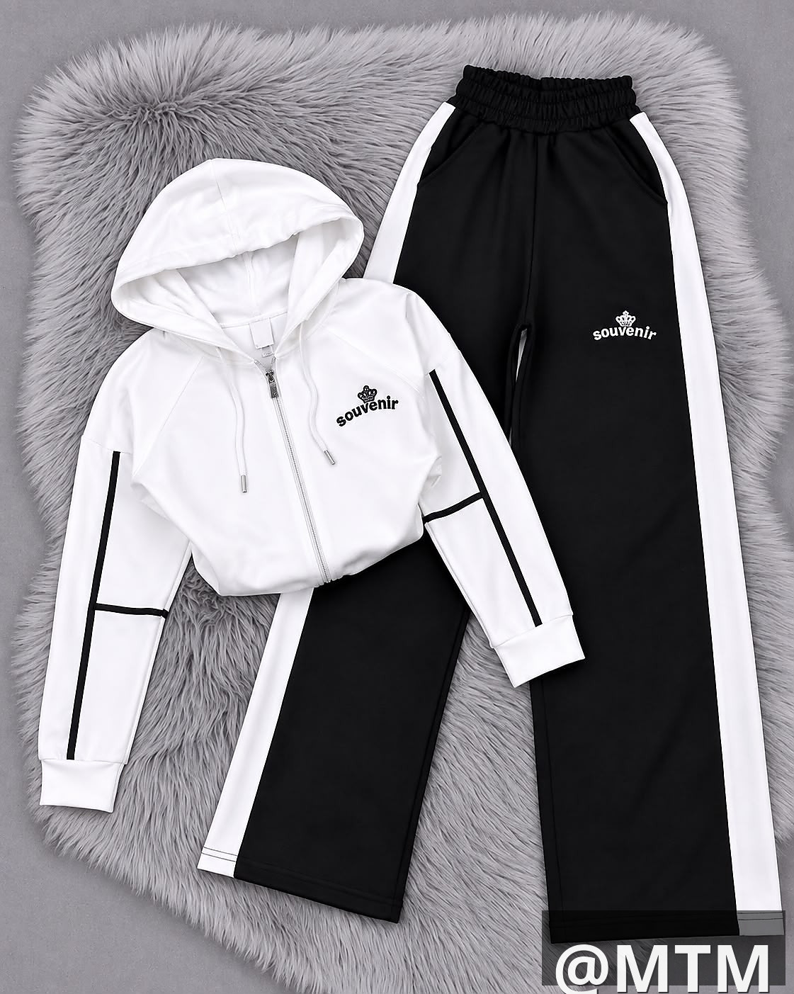 gladyscollectons 