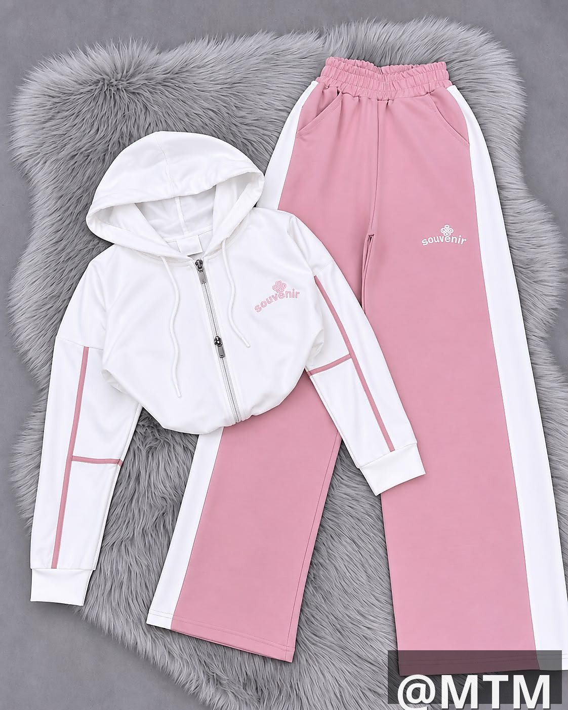 gladyscollectons 