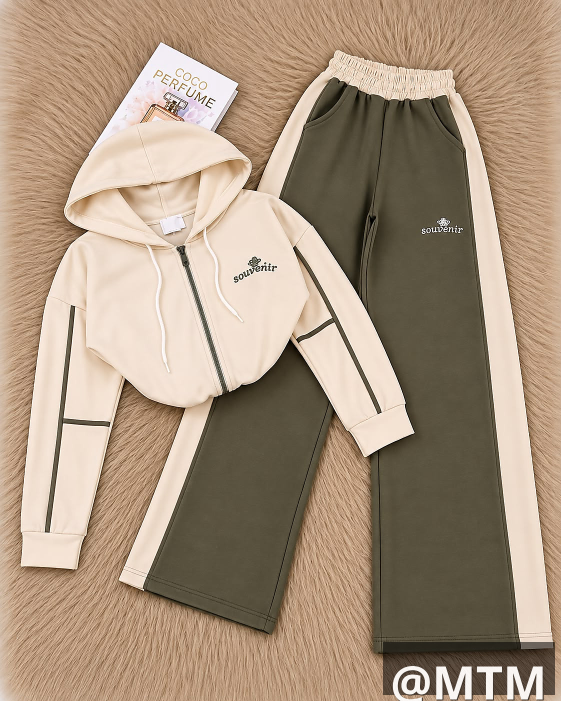 gladyscollectons 