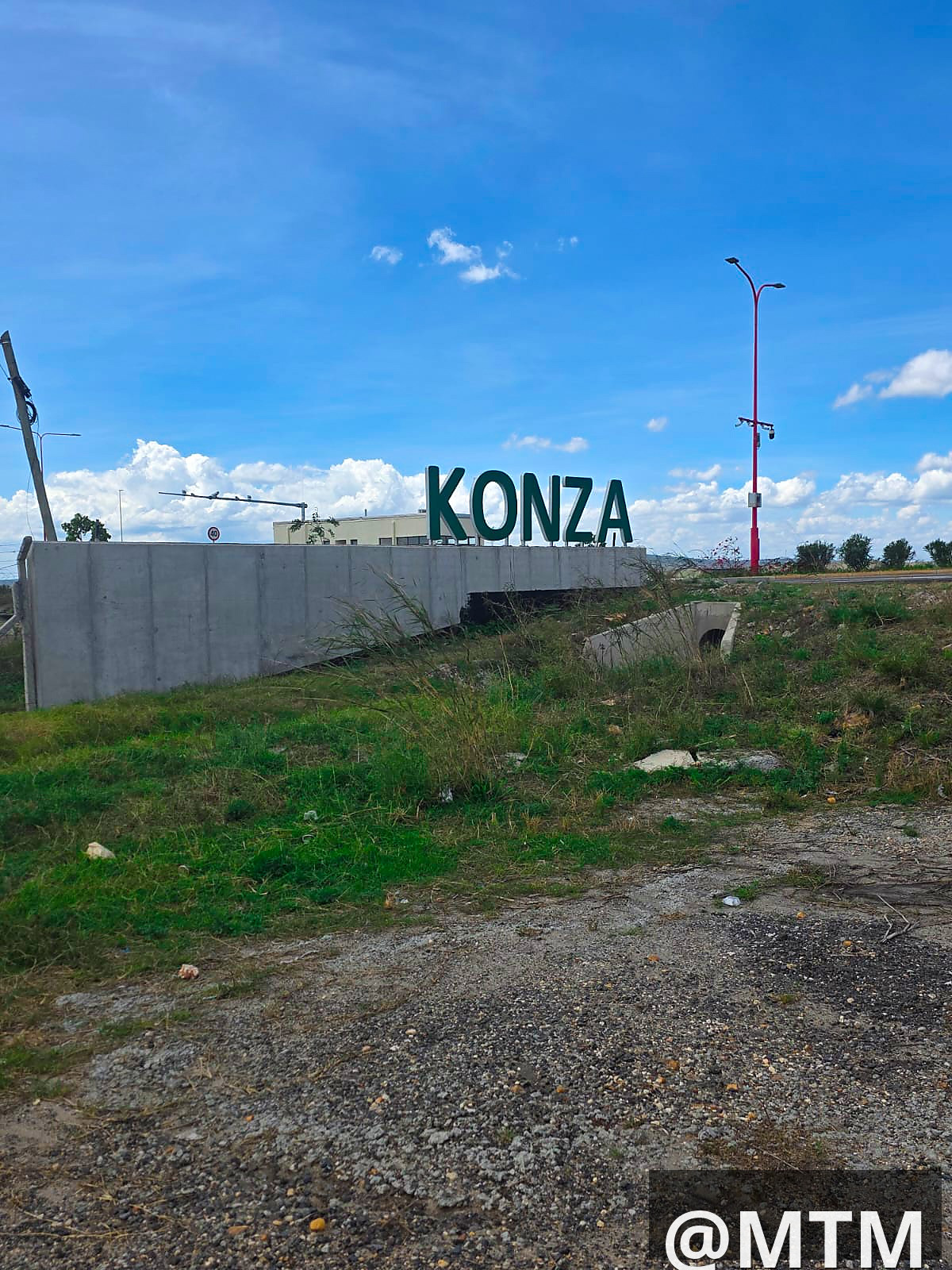VICTORY GARDENS, KONZA
