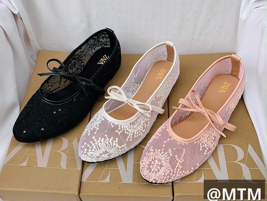 Mesh shoes 