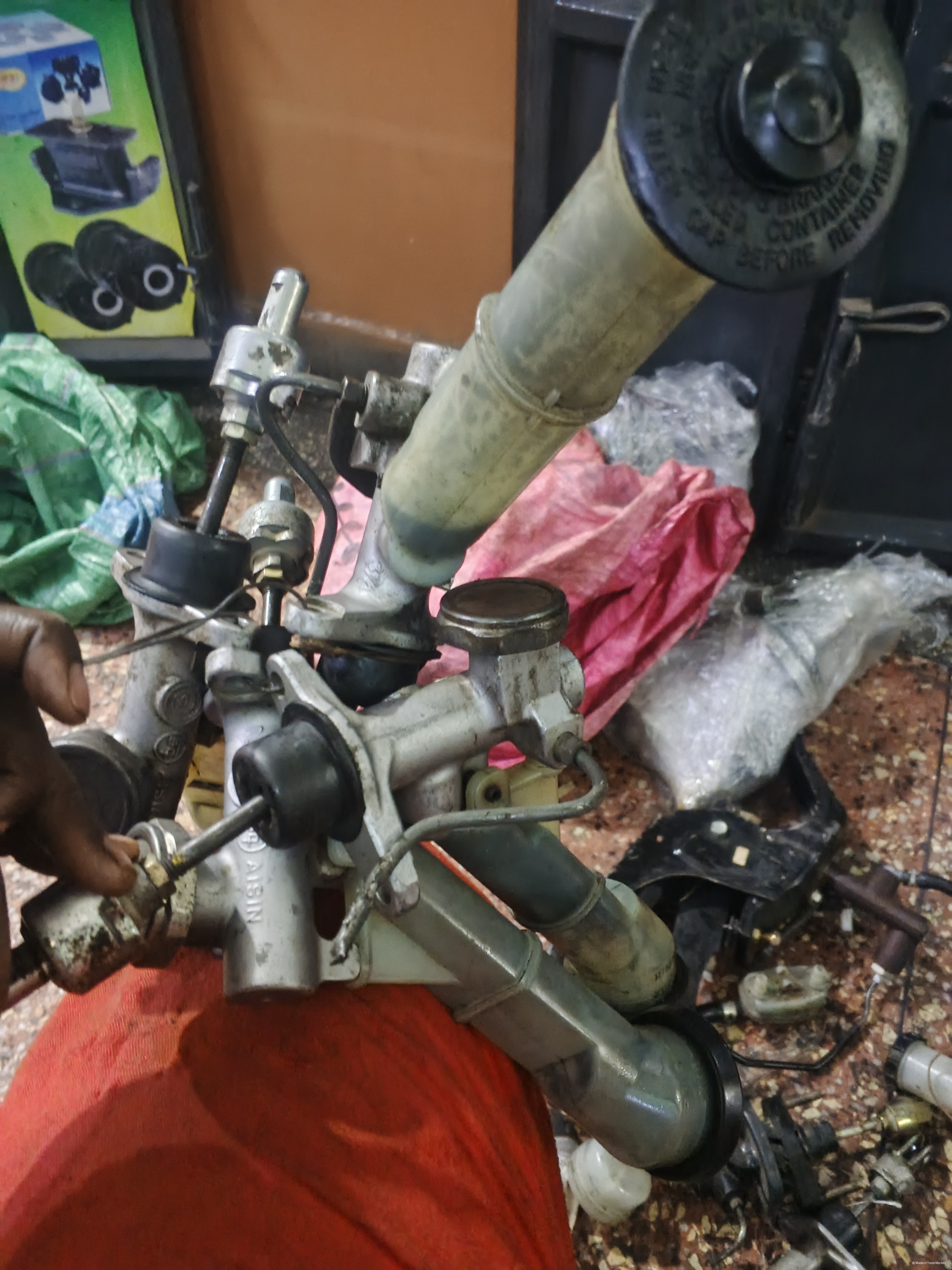 cluch cylinder Toyota land cruiser 