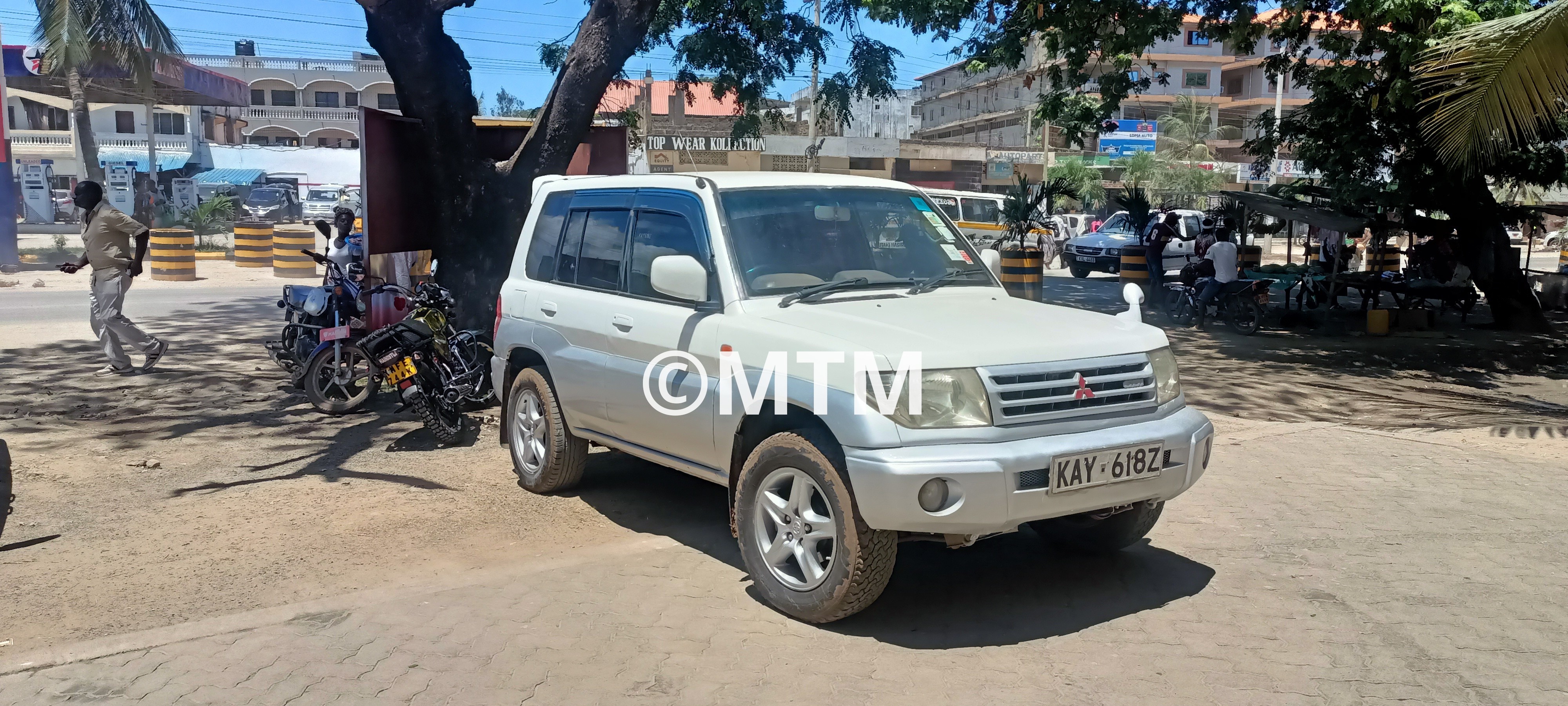 Mitsubishi Pajero iO