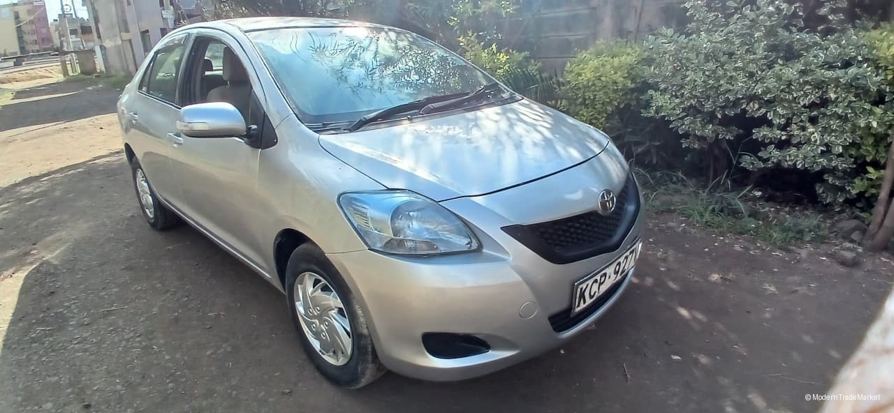 Toyota belta 1000cc yom 2010 2wd 