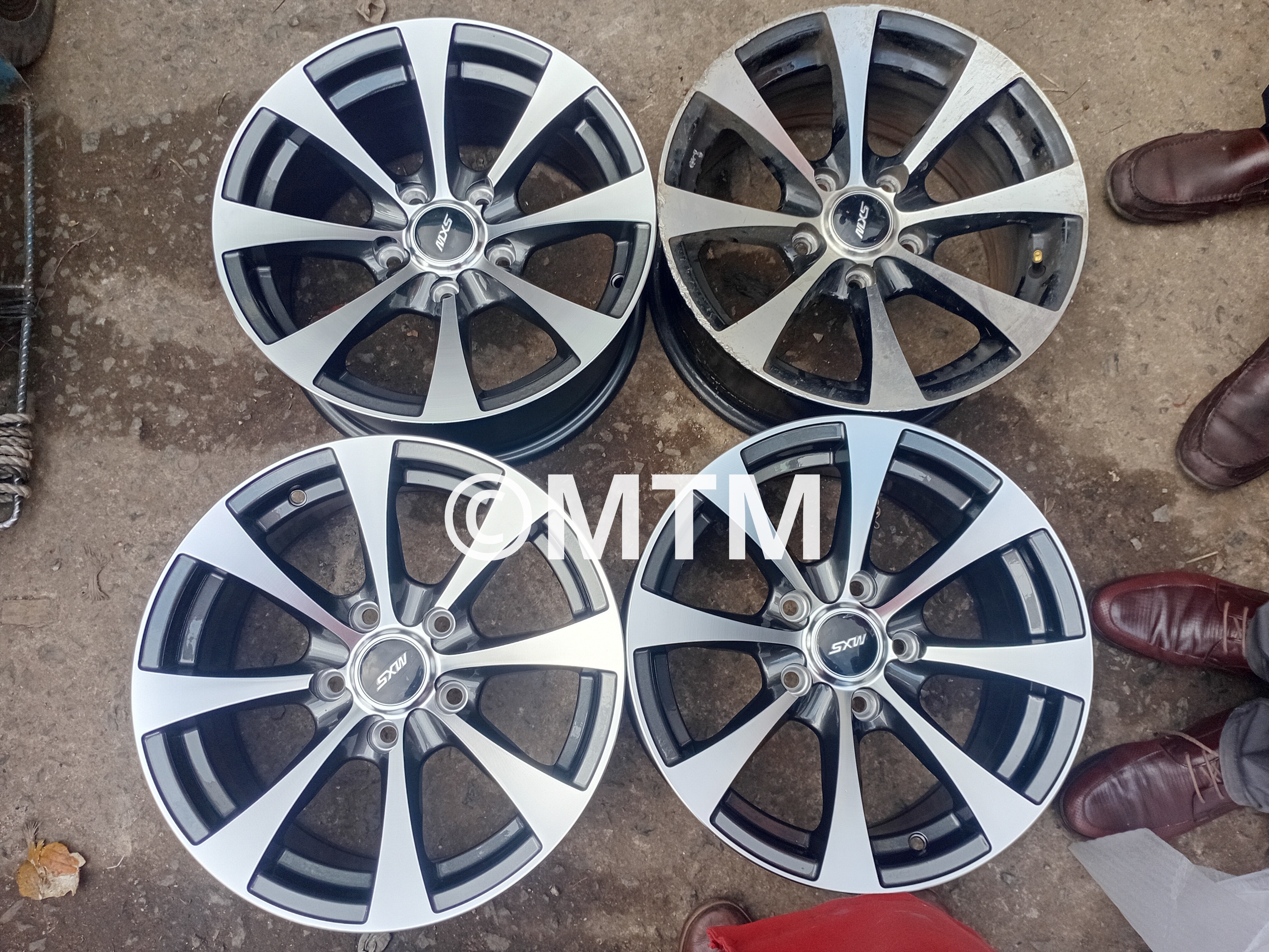 size 15 axio Rims 