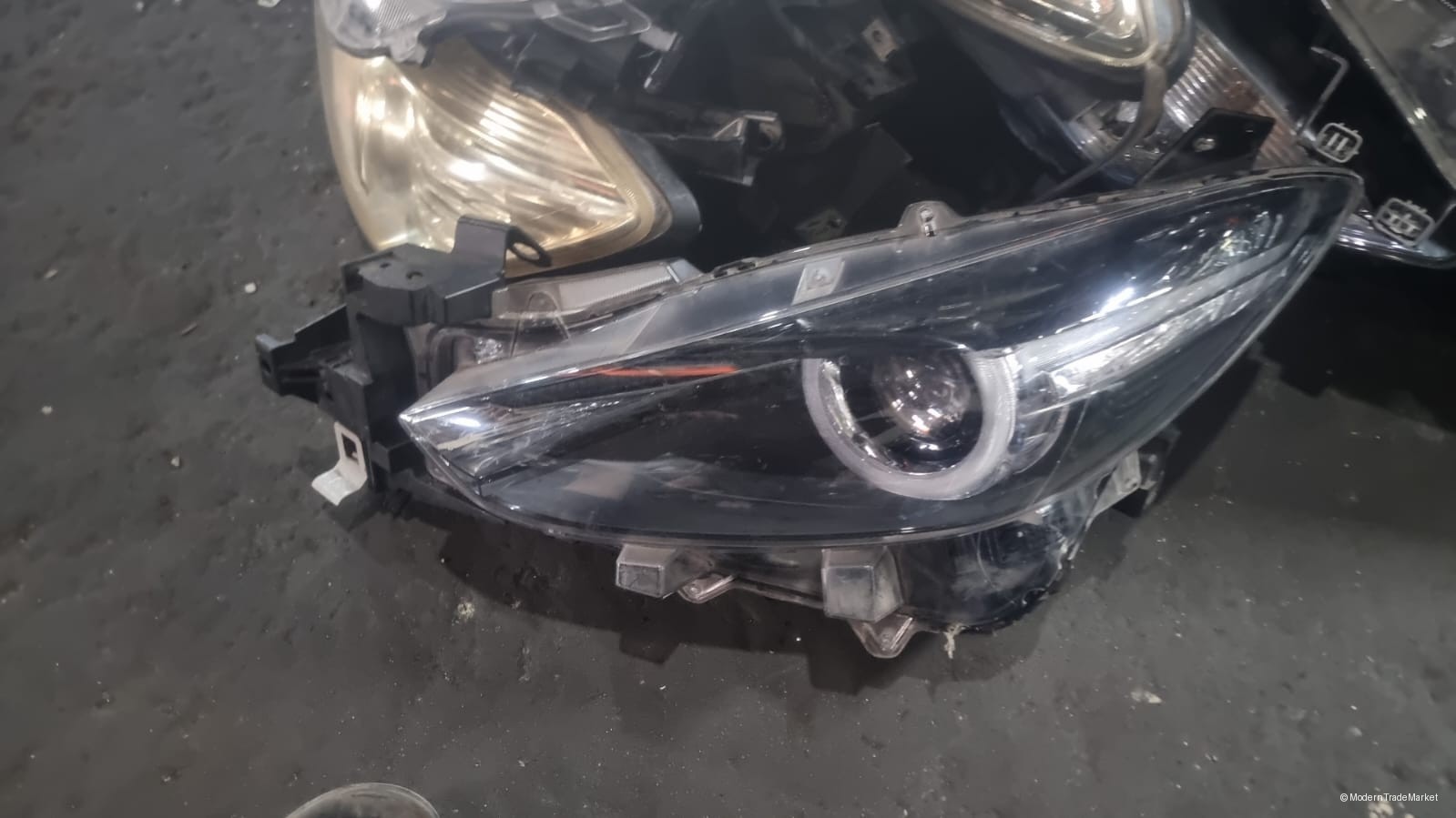 Mazda axella  2017 headlight 