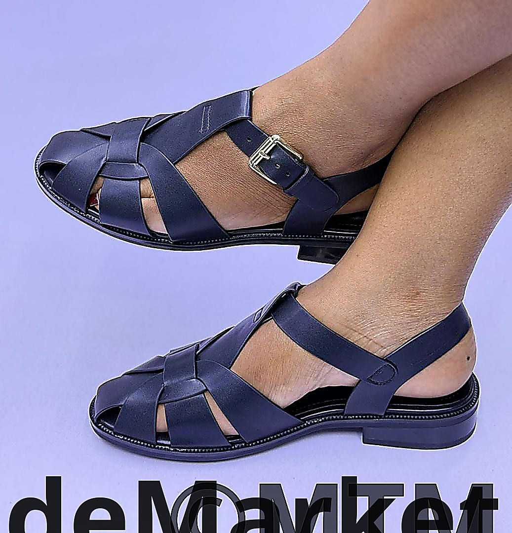 quality Sandals and clothing 