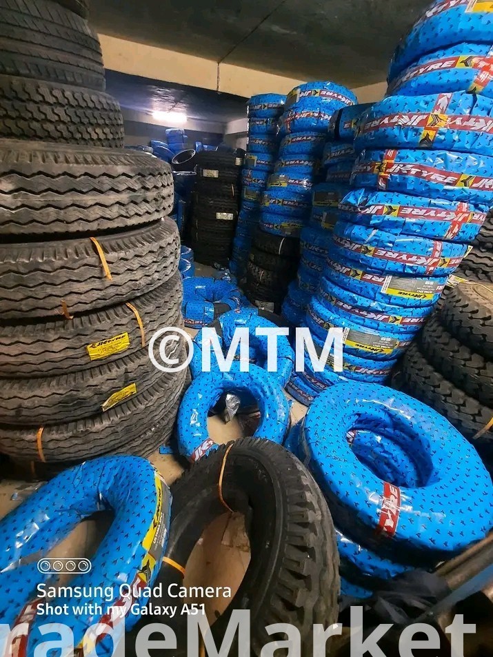 tyres and Rims at slightly negotiable prices and guaranteed to our customers,,,free delivery countrywide