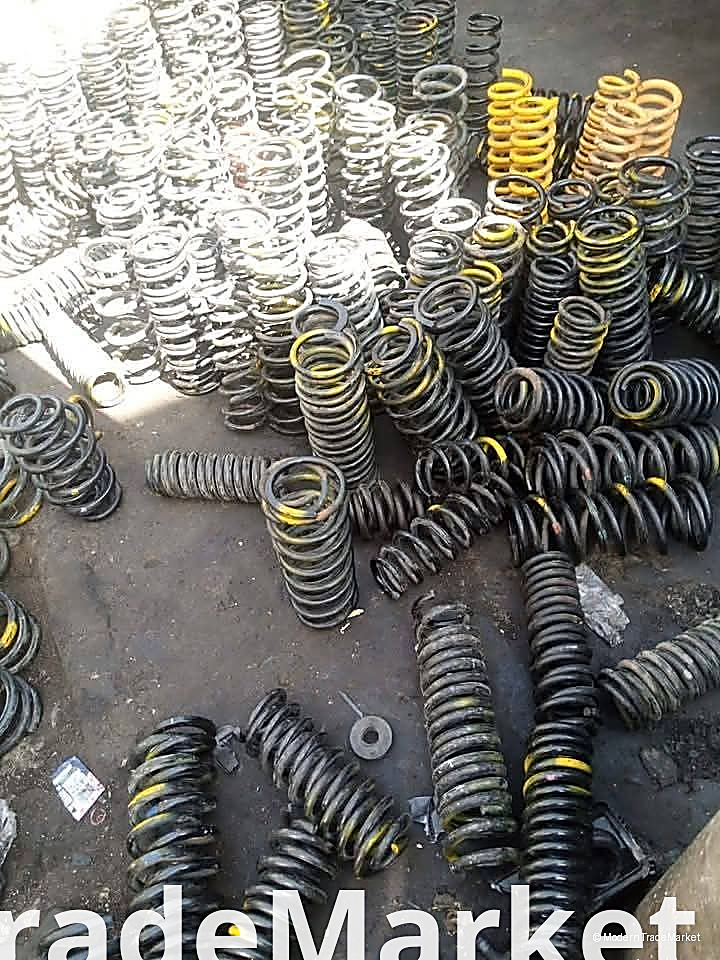 We are dealers in Japan suspension spares which entails shocks, heavy duty coil springs, control arms, shaft, steering rack, ball joints, tie rods, rackends, bushes, and above all we have very professional mechanics to work on your car