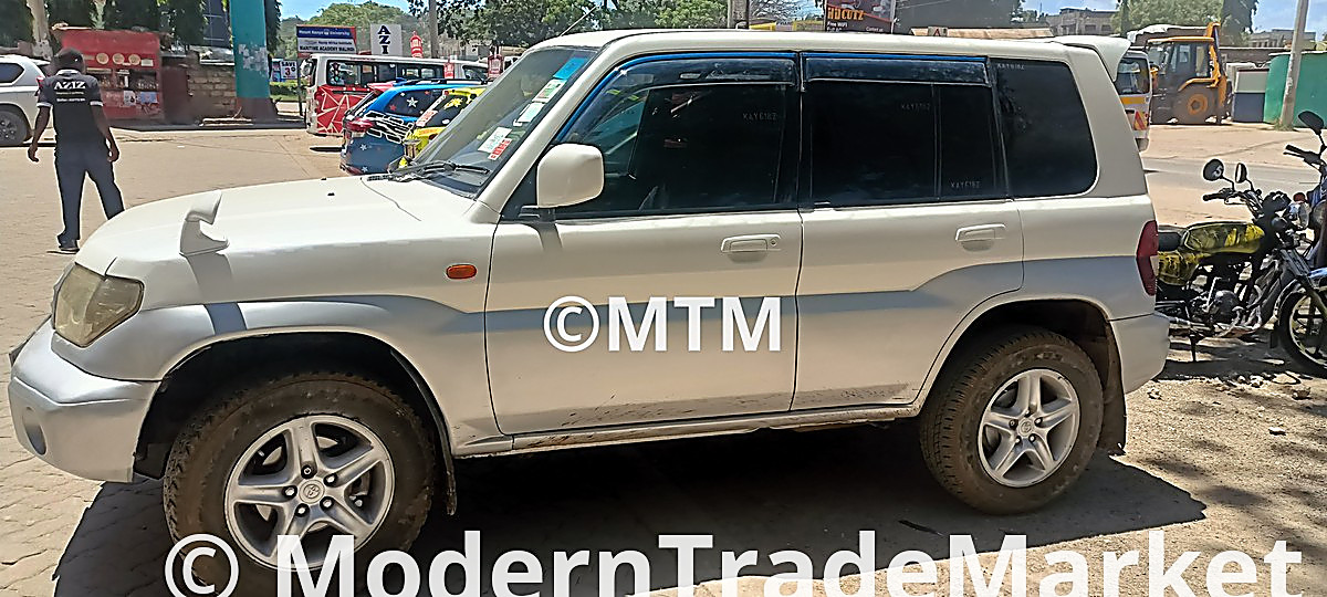 Mitsubishi Pajero iO