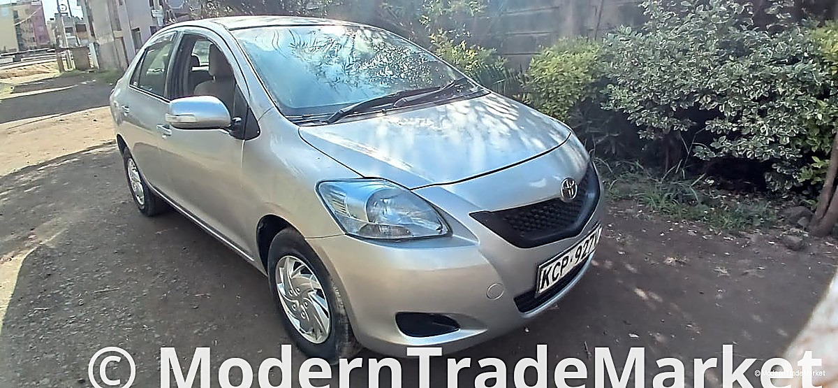 Toyota belta 1000cc yom 2010 2wd 