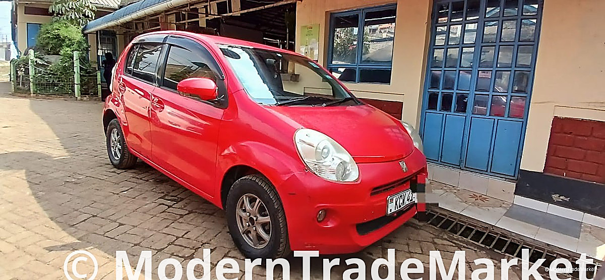 Toyota passo original paint 1300cc 