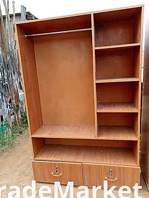 Wardrobe 