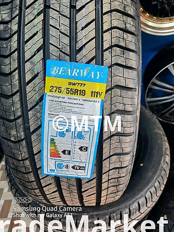 tyres and Rims at slightly negotiable prices and guaranteed to our customers,,,free delivery countrywide