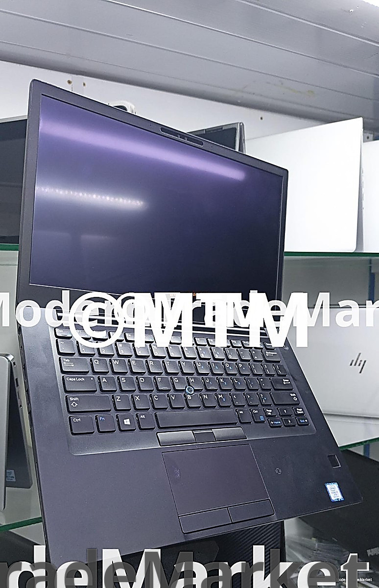 Dell Latitude 7490