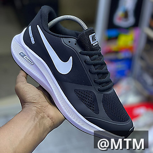 zoom runner size 37-45