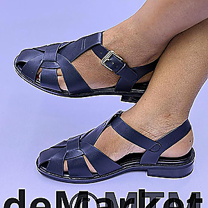 quality Sandals and clothing 