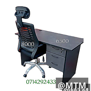 office desk 