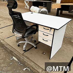 Office desk 